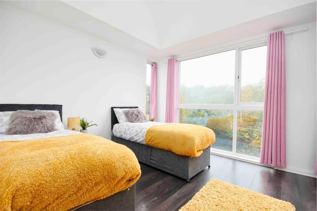 Dellehomes- Free Parking, Wfh, Family-Friendly Mánchester Exterior foto