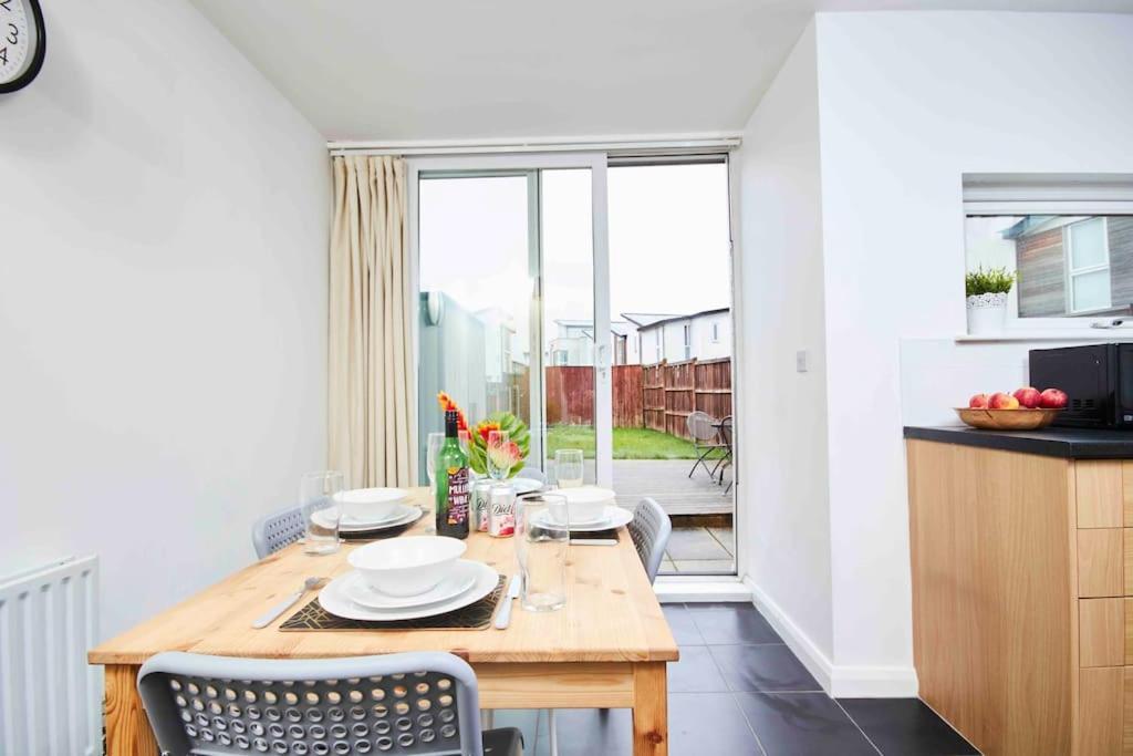 Dellehomes- Free Parking, Wfh, Family-Friendly Mánchester Exterior foto
